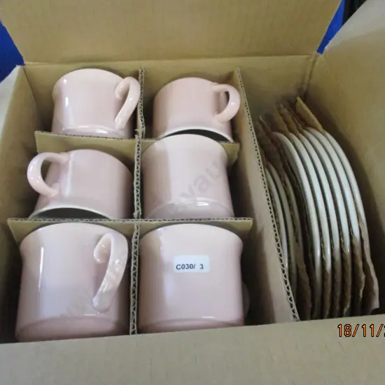 C/Lynn Dinner Set