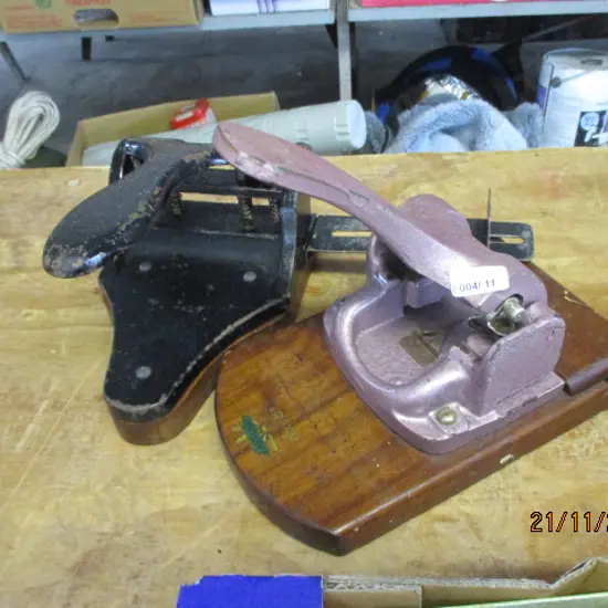 2 Hole Punches