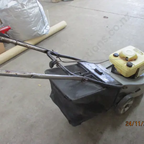 Lawnmower
