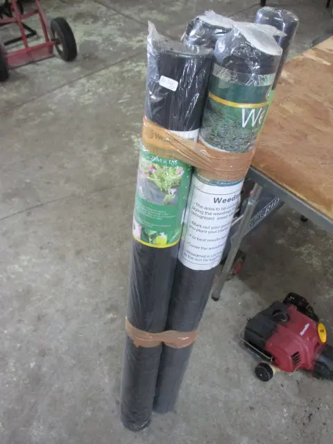 Weed Matting Image 1++