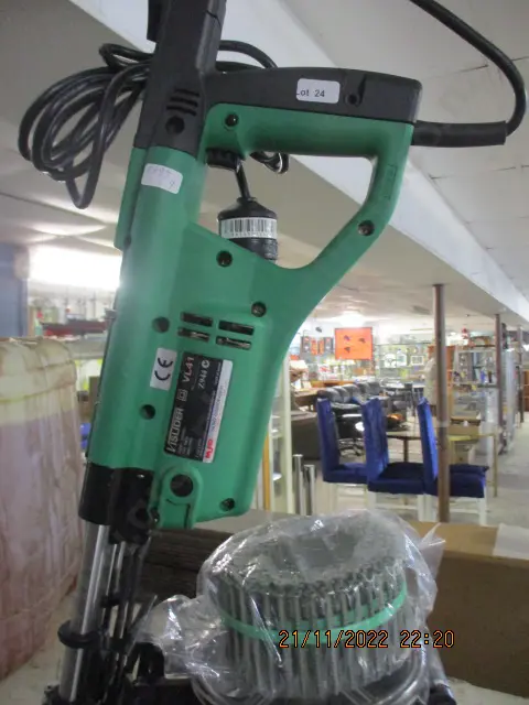 Deck Fastening System Image 1++