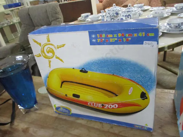 Inflatable Boat Image 1++