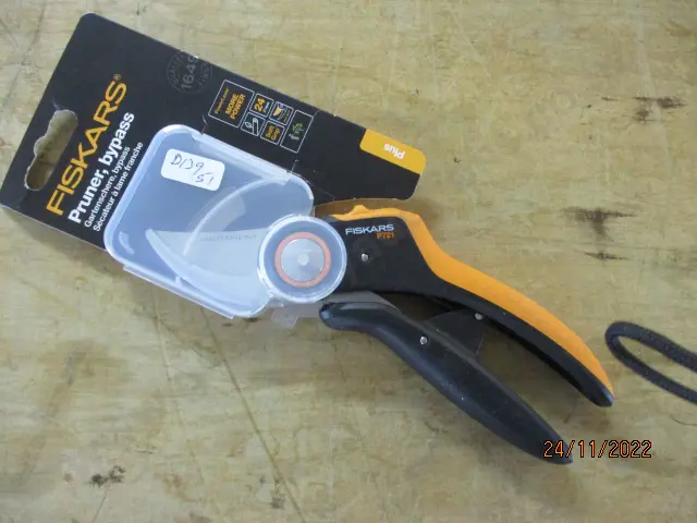 Pruner Image 1++