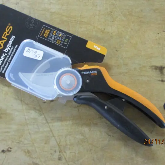 Pruner