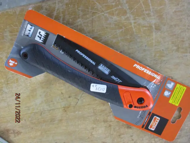 Pruning Saw Image 1++