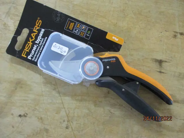 Pruner Image 1++