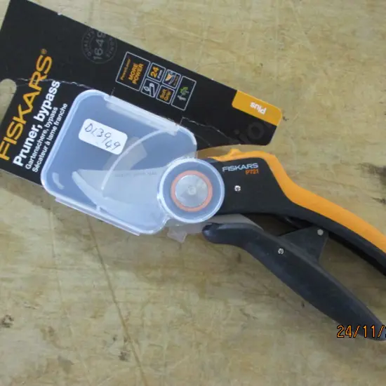 Pruner