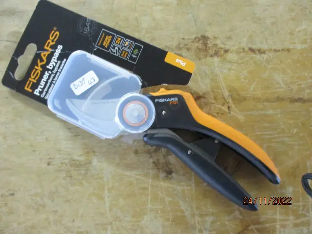 Pruner Image 1++