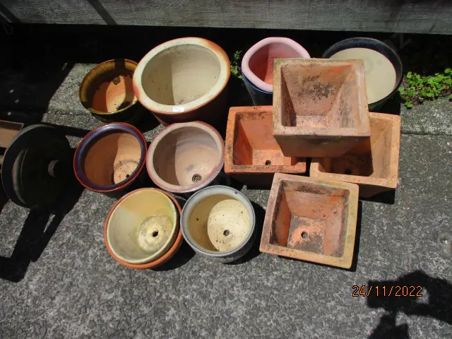Plant Pots Image 1++