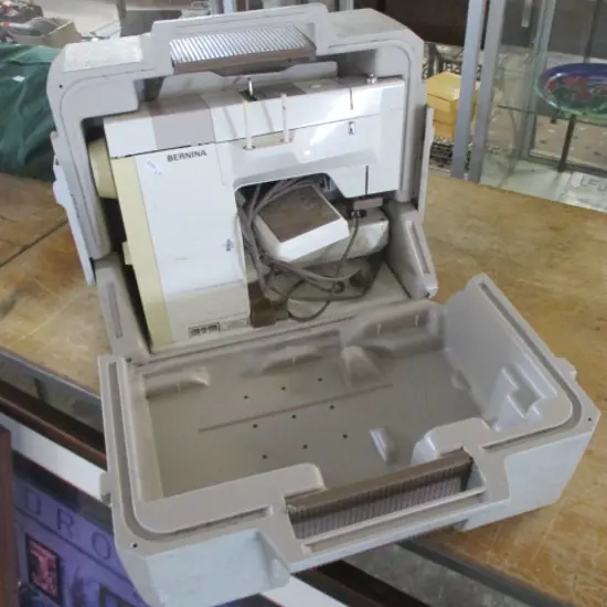 Sewing M/c