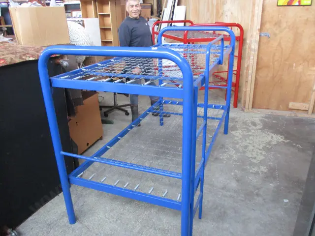 Bunks Frame Image 1++