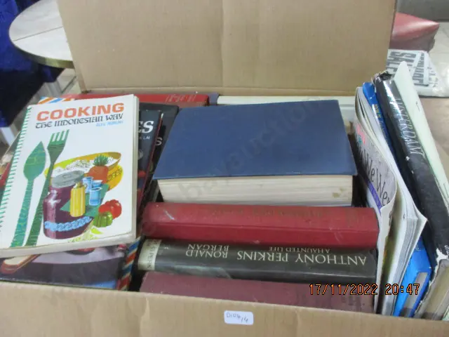 Books Image 1++
