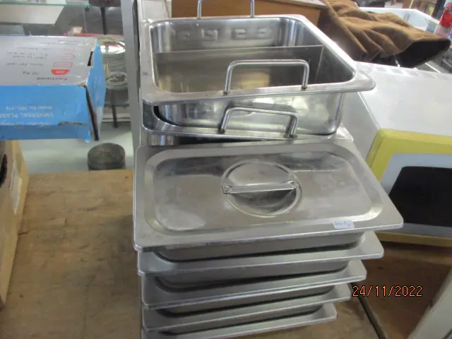 Serving Dishes Image 1++