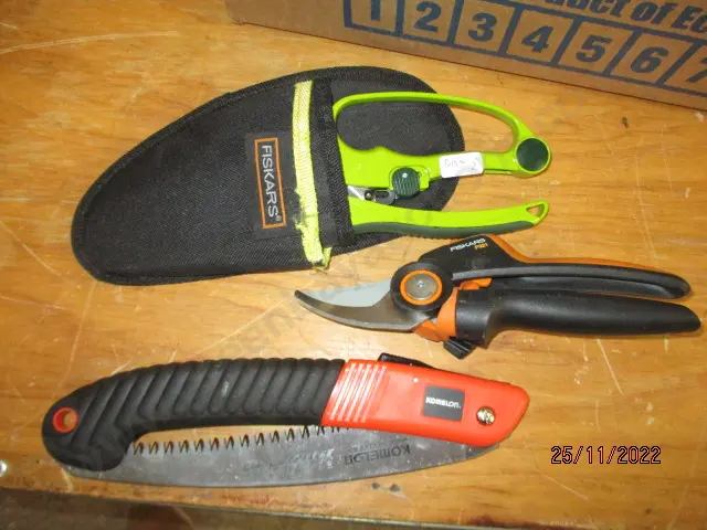 Garden Tools Image 1++