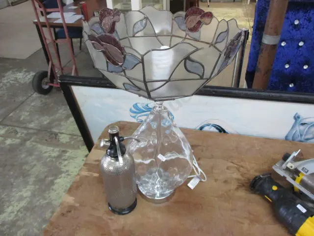 Lamp and Syphon Image 1++