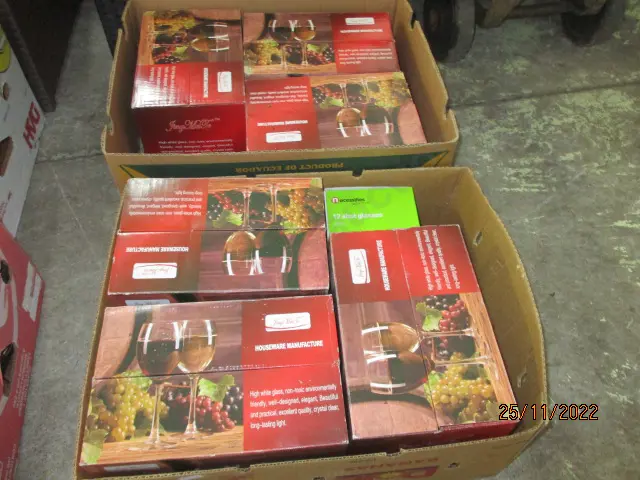2 Boxes Glasses Image 1++