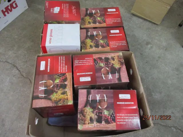 2 Boxes Glasses Image 1++