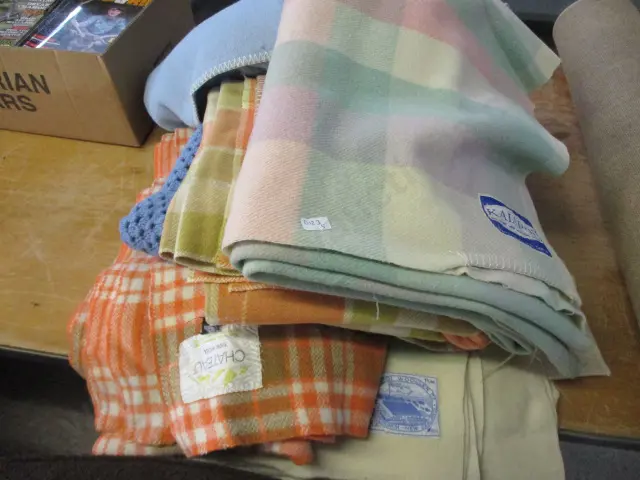 Blankets Image 1++
