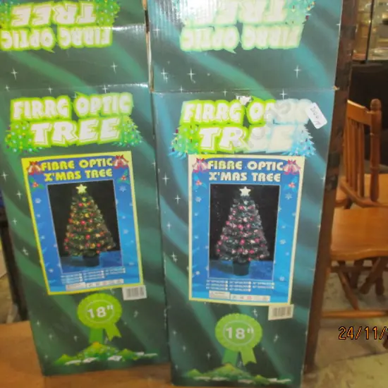 2 Christmas Trees