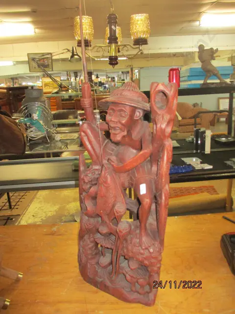Carved Fishers Image 1++