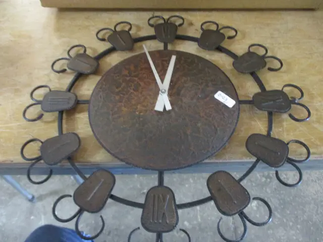 Retro Clock Image 1++