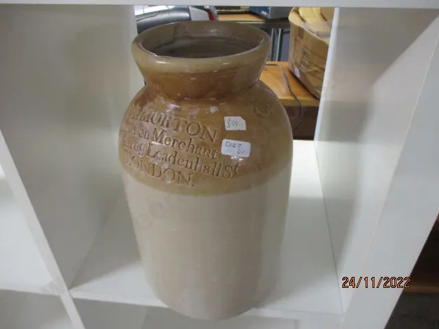 Stone Jar Image 1++