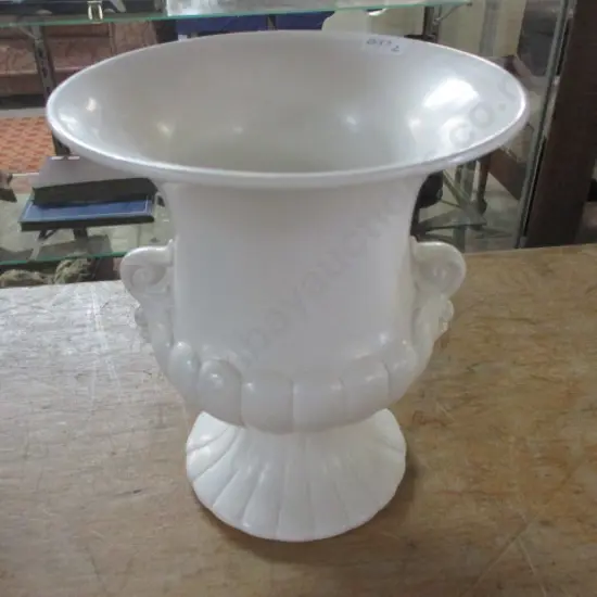 C/Lynn Vase