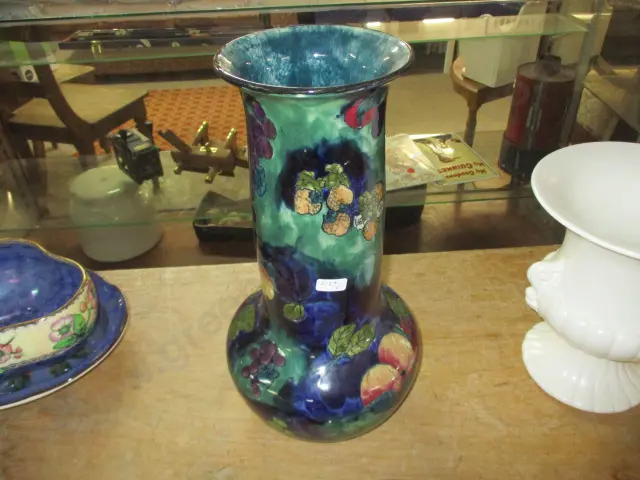 Vase Image 1++