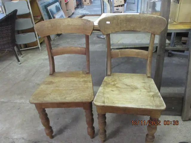 Pr Cottage Chairs Image 1++