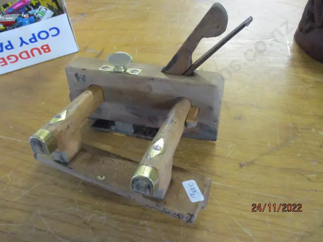 Wood Plane Image 1++