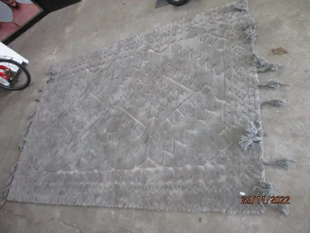 Rug  Image 1++