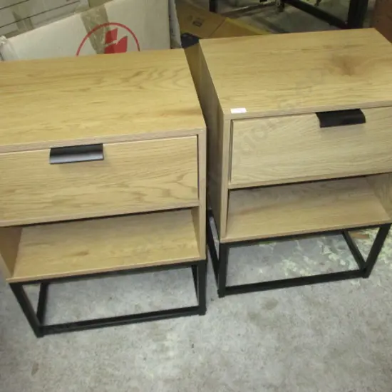Pr Bedside Cabs