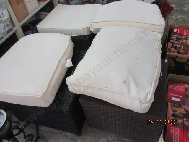 Patio Furniture Image 1++