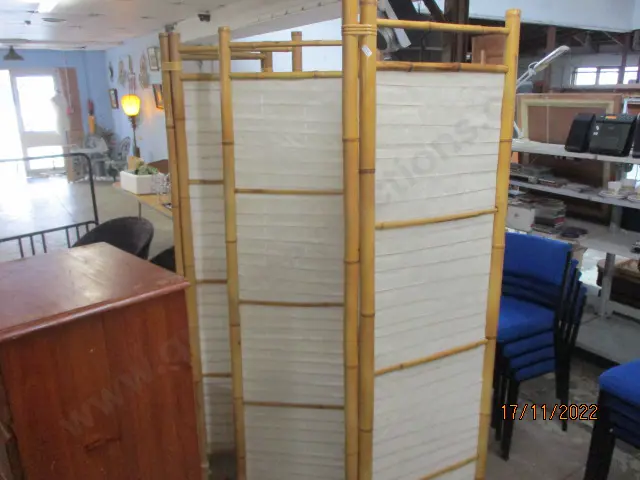 2 Cane Screens Image 1++