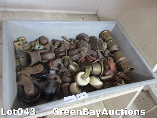 Vintage Casters Image 1++