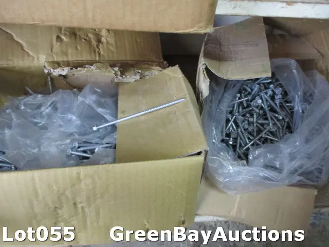 3 Boxes Screws Image 1++