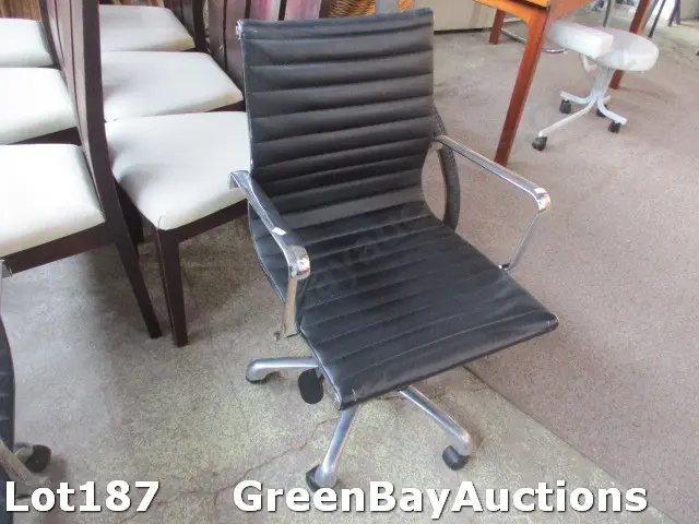Office Chair Image 1++
