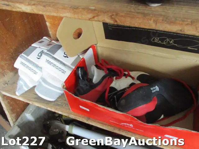Shoes and Gloves Image 1++