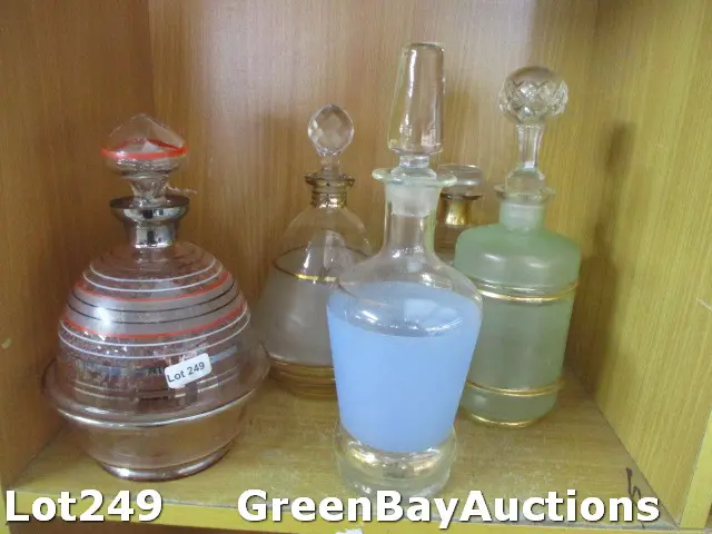 Decanters Image 1++