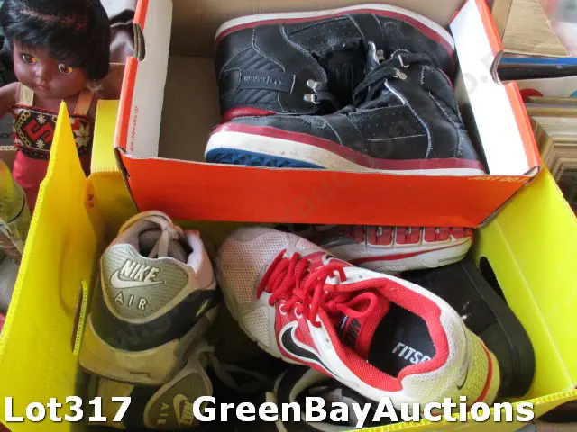 Shoes Image 1++