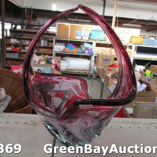 Art Glass Basket (chipped)