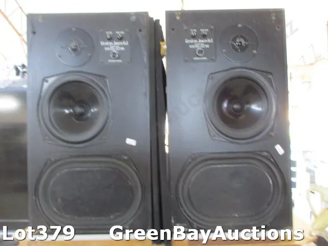 Speakers Image 1++