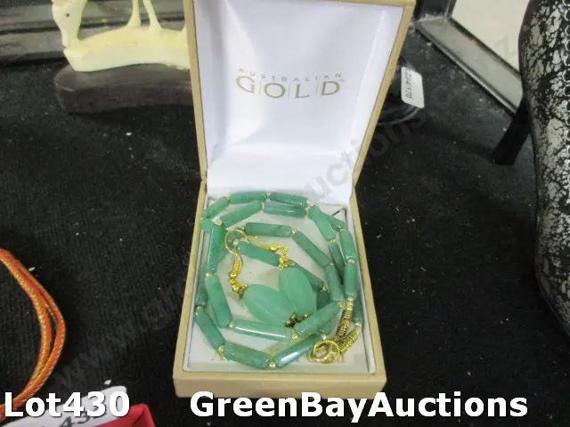 Jade Necklace and Earrings Image 1++