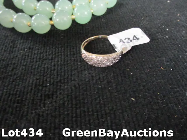 9ct Gold Ring Image 1++