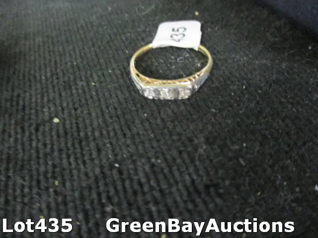 9ct Gold Ring Image 1++