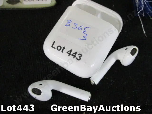 Ear Buds Image 1++