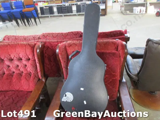 Guitar Case Image 1++