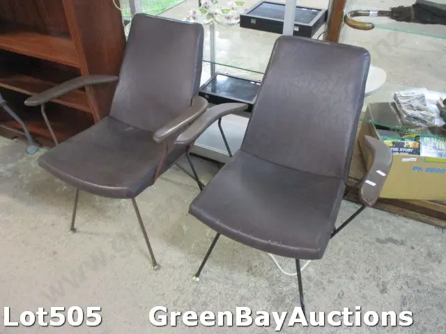 Pr Retro Chairs Image 1++