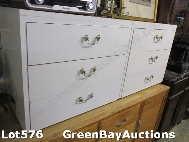 Pr Bedside Cabs Image 1++