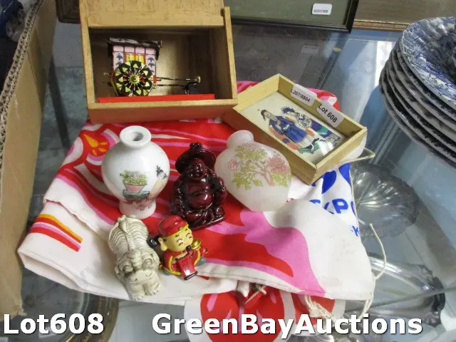 Chinese Collectables Image 1++